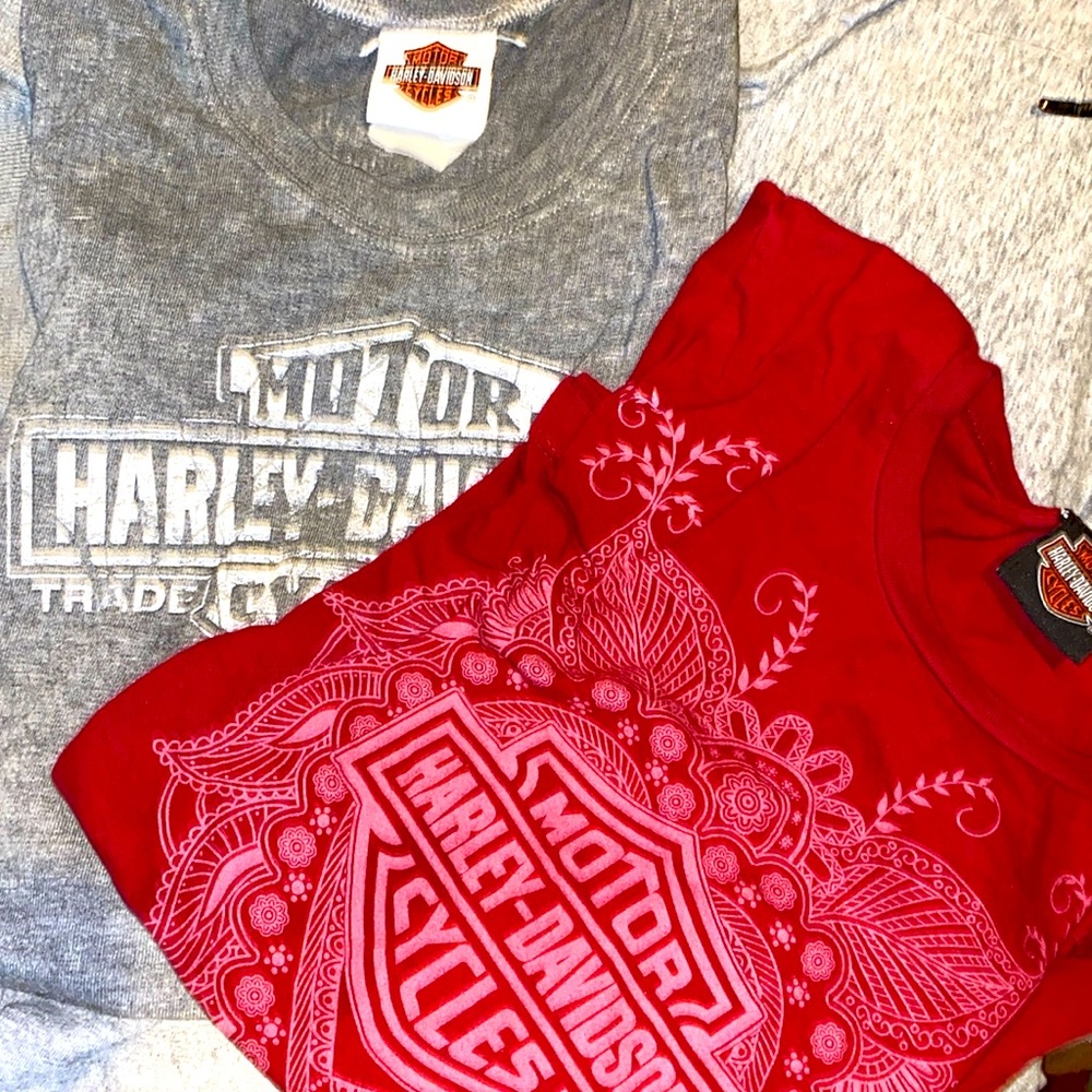2 Harley Davidson t-shirt women size small